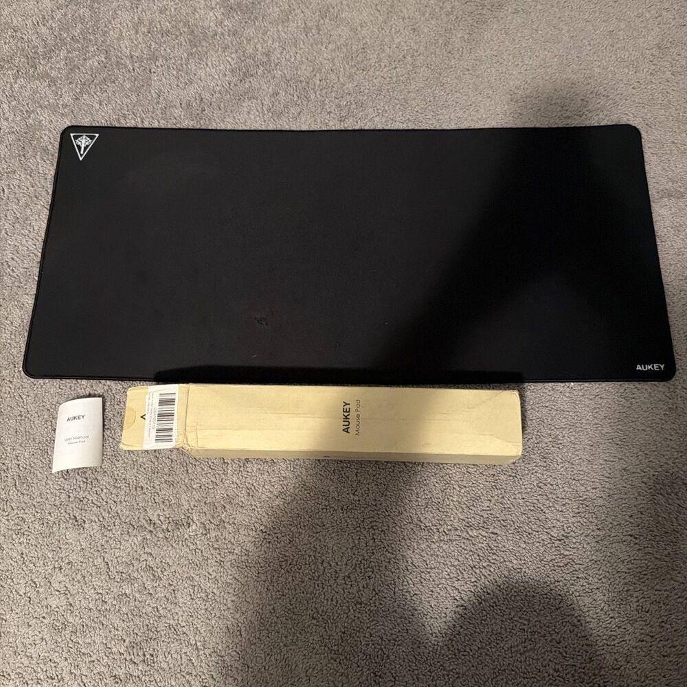 AUKEY KM-P3 XXL Mouse Pad 47.2x23.6 | Non-Slip Rubber | Extended Mat | READ